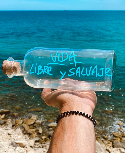 Botella VIDA LIBRE Y SALVAJE:)